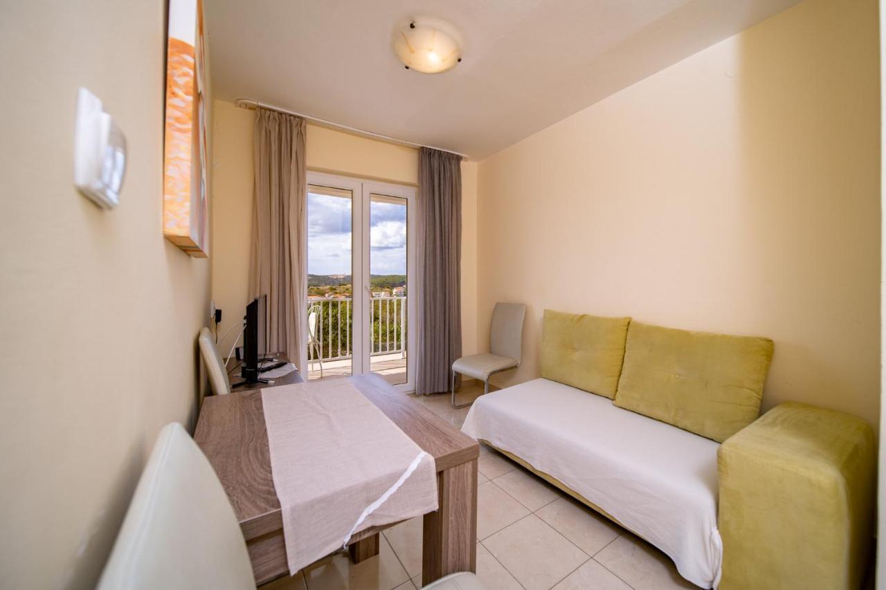 Apartments Stare Brajde Lopar Exterior photo